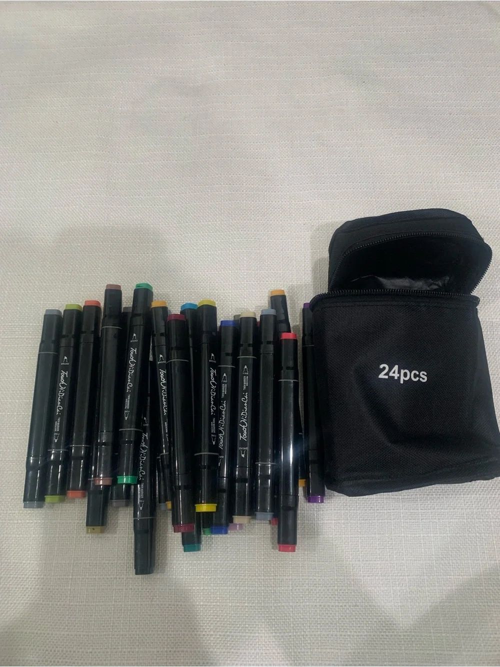 24 Pack Dual Tip Alcohol Art Markers Set with Zippered Storage Bag⁠